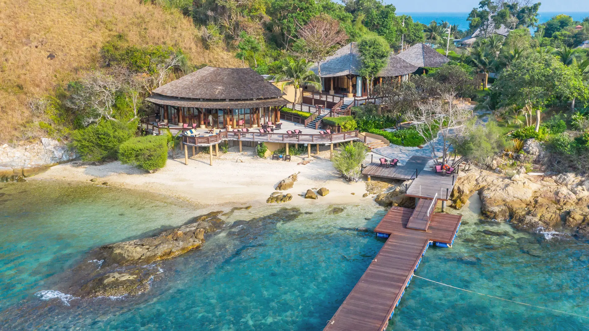 Paradee The Sixth Heaven assists you