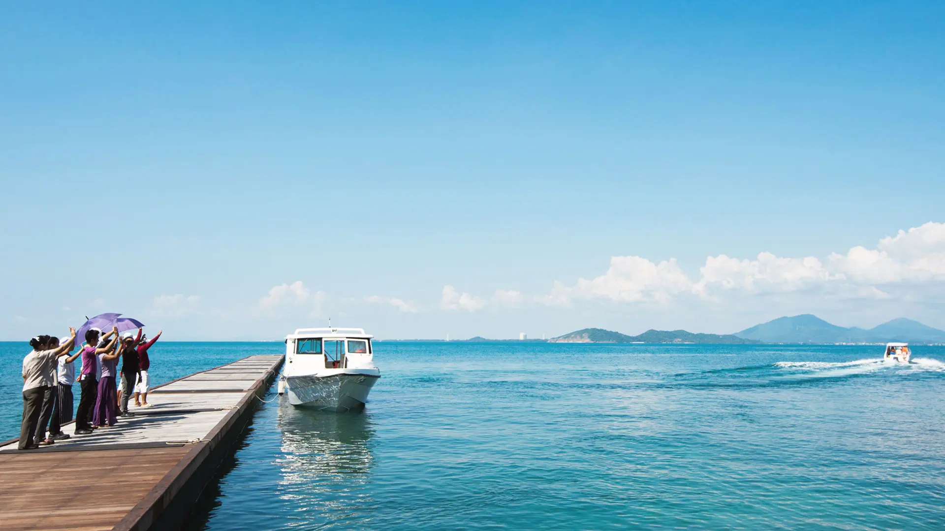 Paradee The Sixth Heaven assists you