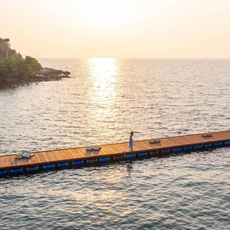 Paradee The Sixth Heaven assists you