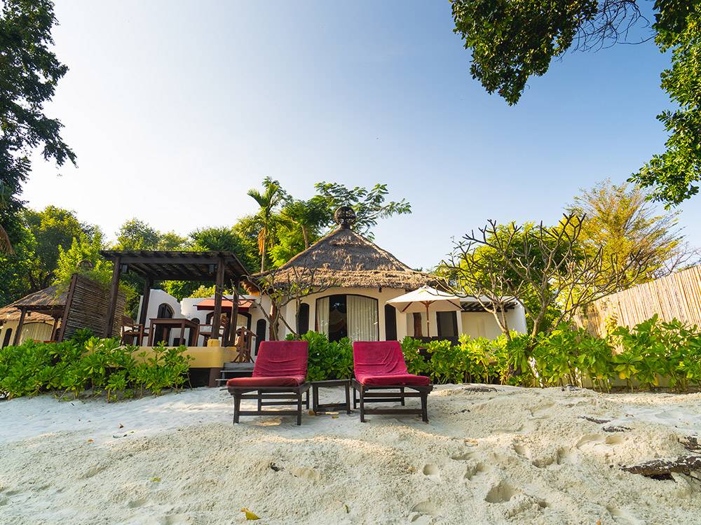 Beachfront Pool Villa