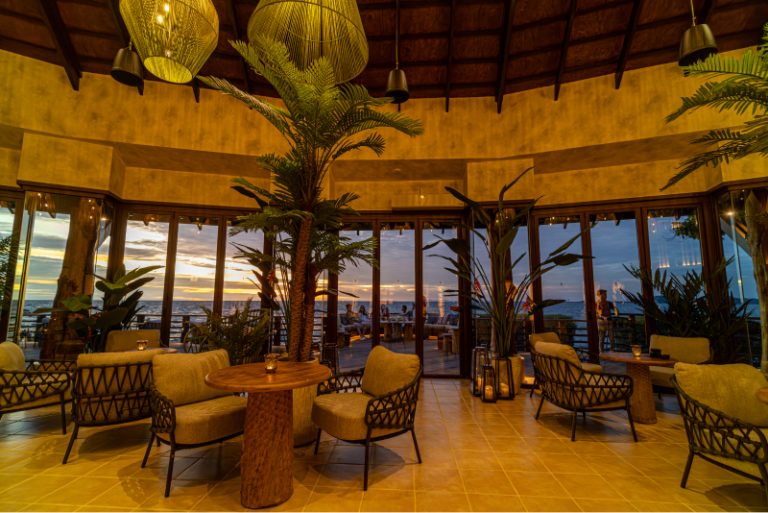 SUNSET BAR